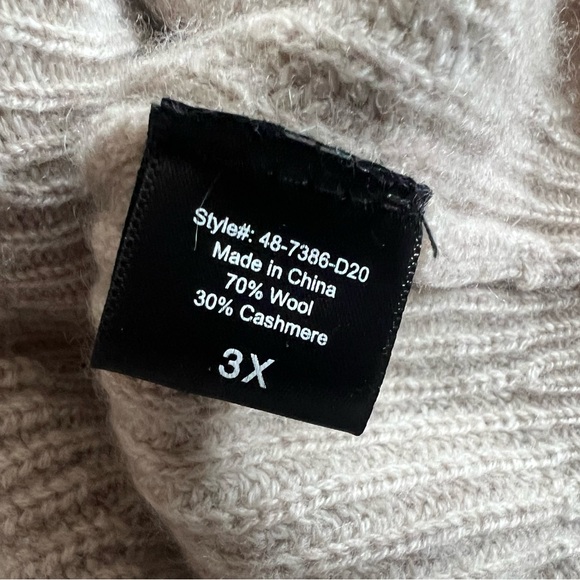 Jenni Kayne V-Neck Ribbed Sweater - Cream - Picture 4 of 4